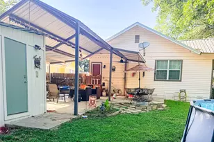 2124 Culbertson St, Paris, TX 75460 - Photo 2