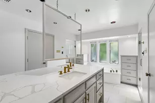 205 Balboa St, Irving, TX 75062 - Photo 20