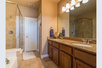 5733 Lois Lane, Plano, TX 75024 - Photo 14