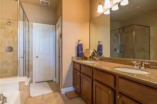 5733 Lois Ln, Plano, TX 75024 - Photo 14