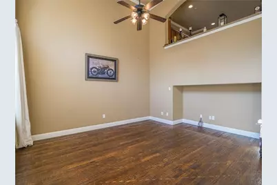 5733 Lois Lane, Plano, TX 75024 - Photo 4
