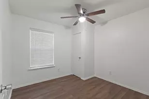 4650 Mexicana Rd, Dallas, TX 75212 - Photo 6