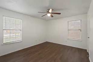 4650 Mexicana Rd, Dallas, TX 75212 - Photo 10