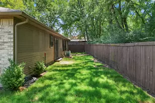 4650 Mexicana Rd, Dallas, TX 75212 - Photo 14