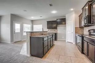700 San Miguel Trail, Fort Worth, TX 76052 - Photo 6