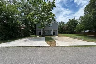 406 E Bonham St, Tom Bean, TX 75491 - Photo 28