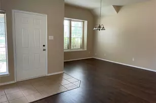2808 Appaloosa Ct, Little Elm, TX 75068 - Photo 2