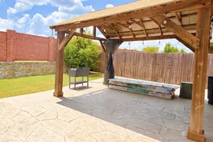 1410 Nighthawk Ln, Mansfield, TX 76063 - Photo 4