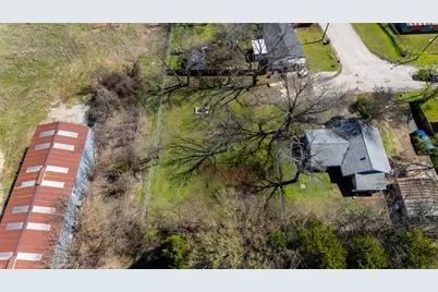 1609 N Brazos Avenue, Cleburne, TX 76031 - Photo 10
