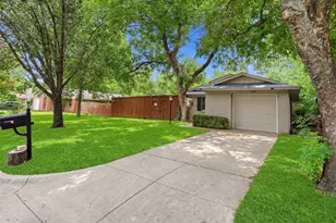 3004 Montclair Pl, Denton, TX 76209 - Photo 4