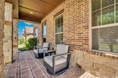 1501 Birds Fort Trail, Arlington, TX 76005 - Photo 2