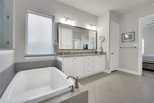 1501 Birds Fort Trail, Arlington, TX 76005 - Photo 24