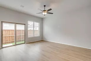 10512 Palmera Rd, Fort Worth, TX 76126 - Photo 4