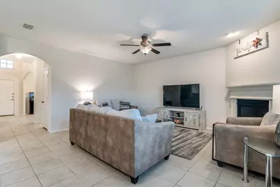 1965 Travertine Avenue, Heartland, TX 75126 - Photo 8