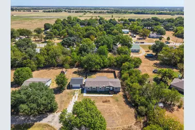 716 N Wright Avenue, Kerens, TX 75144 - Photo 2