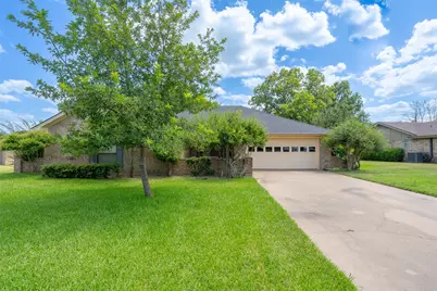 1501 Westhill Terrace, Cleburne, TX 76033 - Photo 2