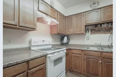 6800 S Creek Drive, Fort Worth, TX 76133 - Photo 6