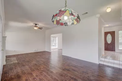 811 Valleycreek Road, Mesquite, TX 75181 - Photo 10