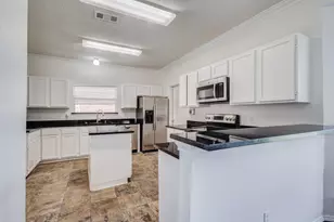 811 Valleycreek Rd, Mesquite, TX 75181 - Photo 14