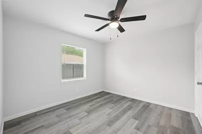 2221 Pennington Drive, Arlington, TX 76014 - Photo 10