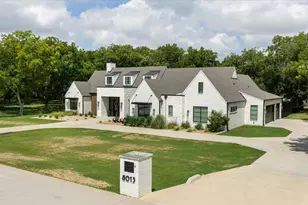 8013 W Landings Rd, Granbury, TX 76049 - Photo 2