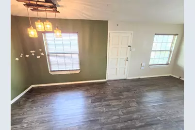3103 Elsie Faye Heggins Street, Dallas, TX 75215 - Photo 6