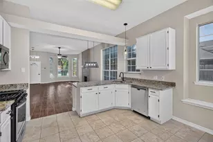 2134 Ridgecliff Dr, Keller, TX 76248 - Photo 10