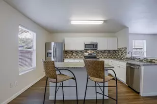 909 Anvil Creek Dr, Arlington, TX 76001 - Photo 18