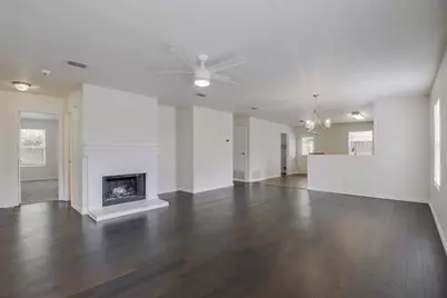 909 Anvil Creek Drive, Arlington, TX 76001 - Photo 12