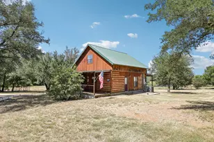 194 County Rd 3825, Bridgeport, TX 76426 - Photo 4