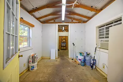 832 N Winnetka Avenue, Dallas, TX 75208 - Photo 26