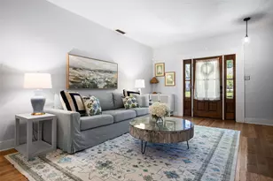 832 N Winnetka Ave, Dallas, TX 75208 - Photo 4