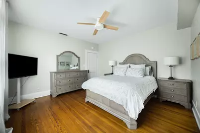 832 N Winnetka Avenue, Dallas, TX 75208 - Photo 12