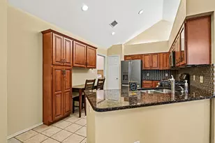 6172 Haley Ln, Fort Worth, TX 76132 - Photo 10