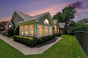 6172 Haley Ln, Fort Worth, TX 76132 - Photo 2