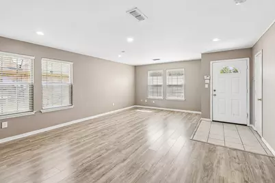 503 Angela Lane, Euless, TX 76039 - Photo 6