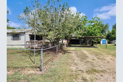 4706 Iowa Street, Waco, TX 76705 - Photo 2