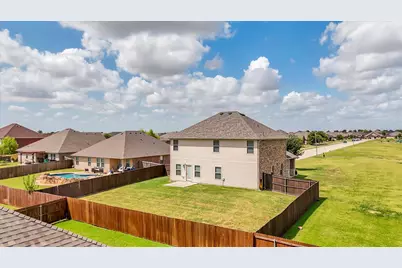 1535 Meadowlake Drive, Waxahachie, TX 75165 - Photo 28