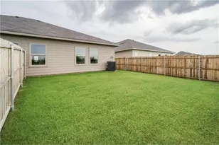 428 Canvas Ct, Crowley, TX 76036 - Photo 14