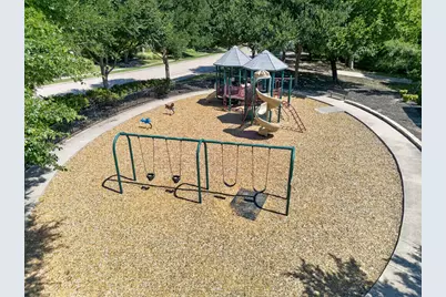 842 Sun Meadow Road, Allen, TX 75013 - Photo 36