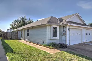 5206 Mountain Spring Trail, Fort Worth, TX 76123 - Photo 2