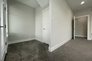 2417 N Winnetka Ave, Dallas, TX 75212 - Photo 18