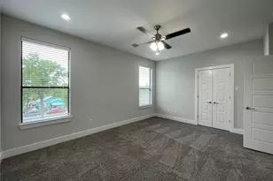 2417 N Winnetka Ave, Dallas, TX 75212 - Photo 30