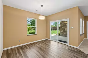 409 Stone Creek Blvd, Glenn Heights, TX 75154 - Photo 20