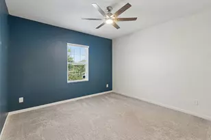 409 Stone Creek Blvd, Glenn Heights, TX 75154 - Photo 4