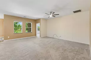 409 Stone Creek Blvd, Glenn Heights, TX 75154 - Photo 10