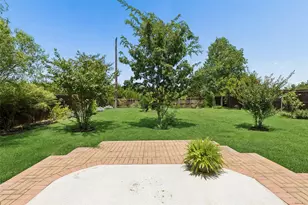 409 Stone Creek Blvd, Glenn Heights, TX 75154 - Photo 30