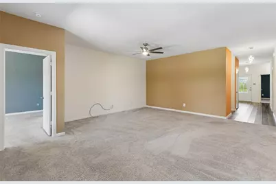 409 Stone Creek Boulevard, Glenn Heights, TX 75154 - Photo 12