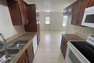 907 Parkplace Ridge, Princeton, TX 75407 - Photo 4