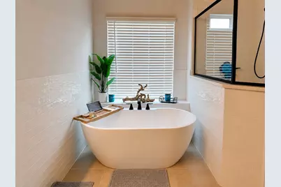 1811 Lande Street, Farmers Branch, TX 75234 - Photo 18